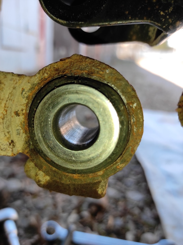 Замена задних сайлентблоков на рено Дастер 4х4. — Renault Duster (1G ...