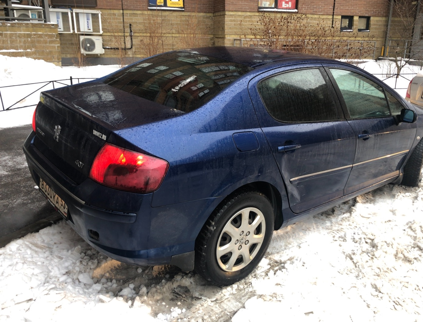 Стояла машина припаркованная… — Peugeot 407, 1,8 л, 2007 года | ДТП | DRIVE2