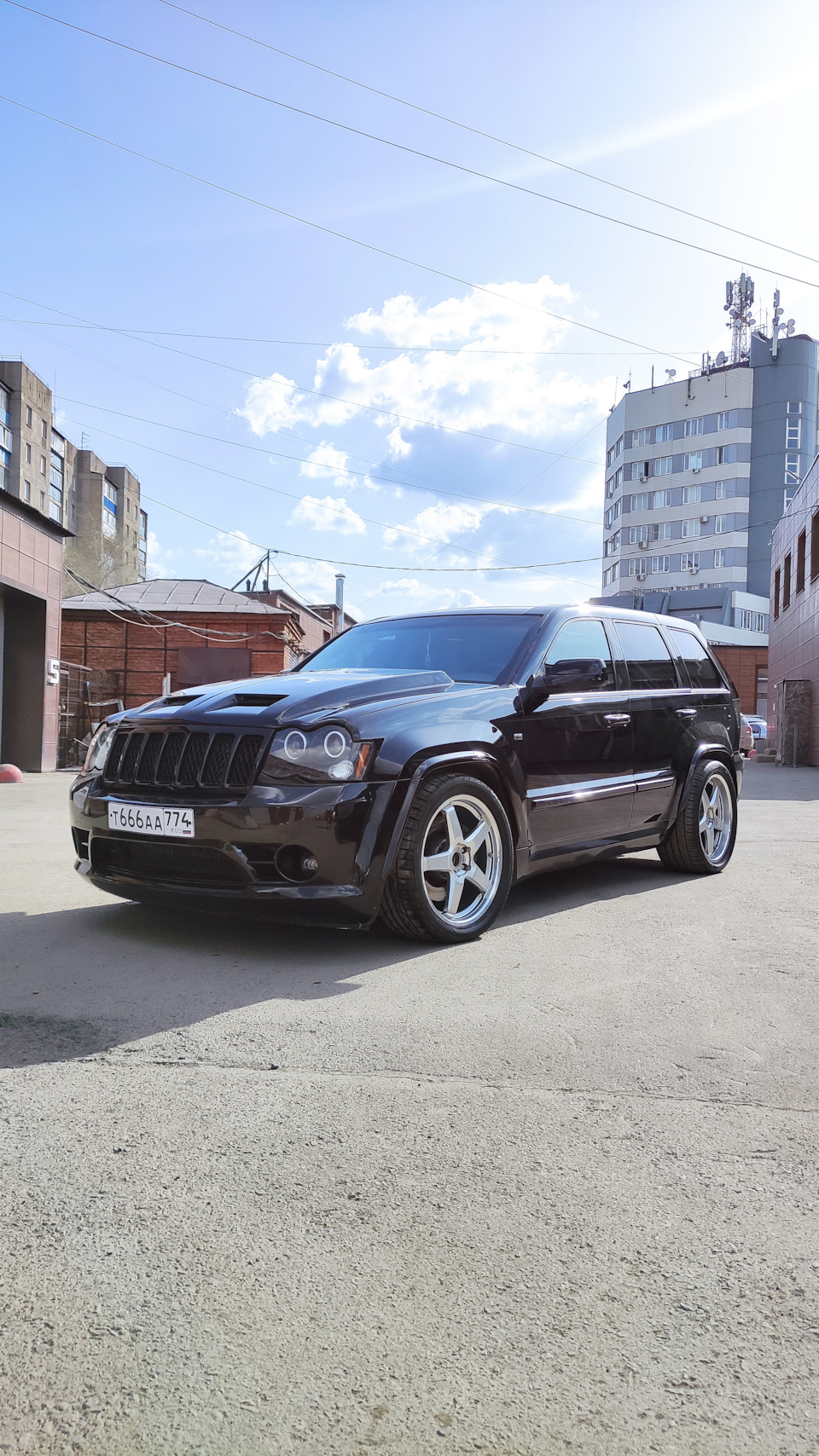 ТЕСТ ДРАЙВ НОВЫХ КОЛЕС — Jeep Grand Cherokee SRT-8 (WK), 6,1 л, 2008 года |  колёсные диски | DRIVE2