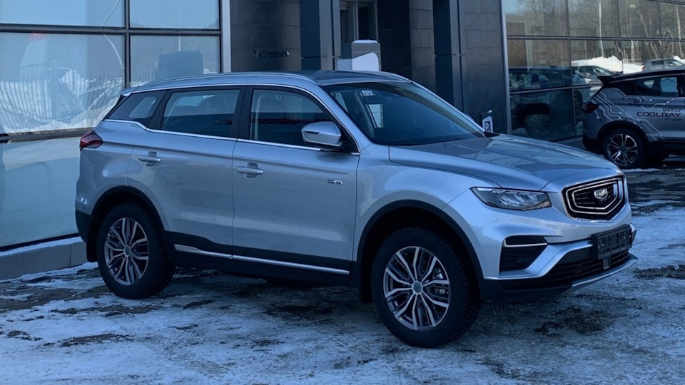 Geely atlas pro 2021. Диски geely atlas pro r18. Geely atlas 2024. Geely atlas pro красный. Джили атлас 2024 белый.