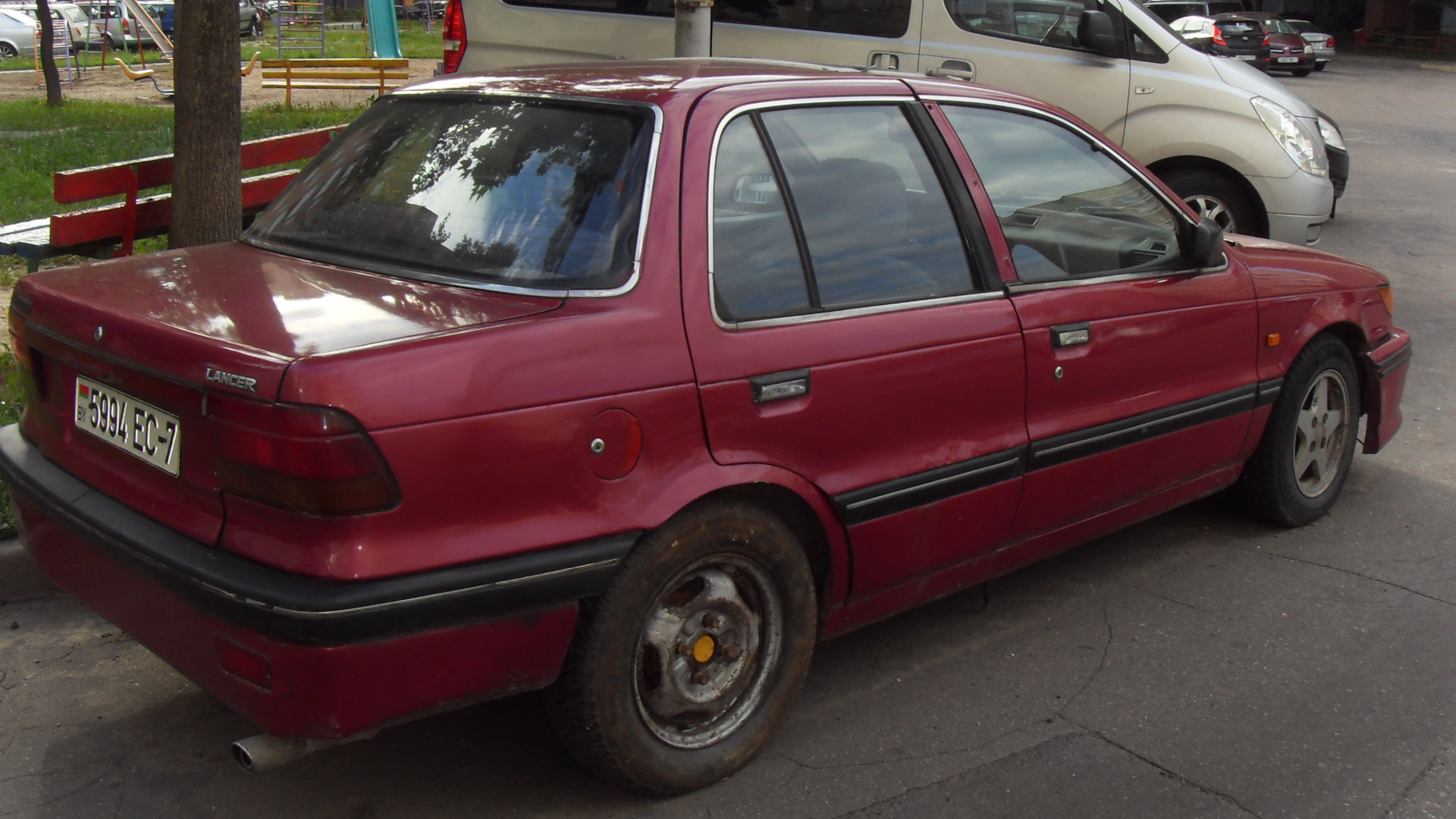 Mitsubishi Lancer V 1.6 бензиновый 1991 | машина отца,моя учебная. на DRIVE2