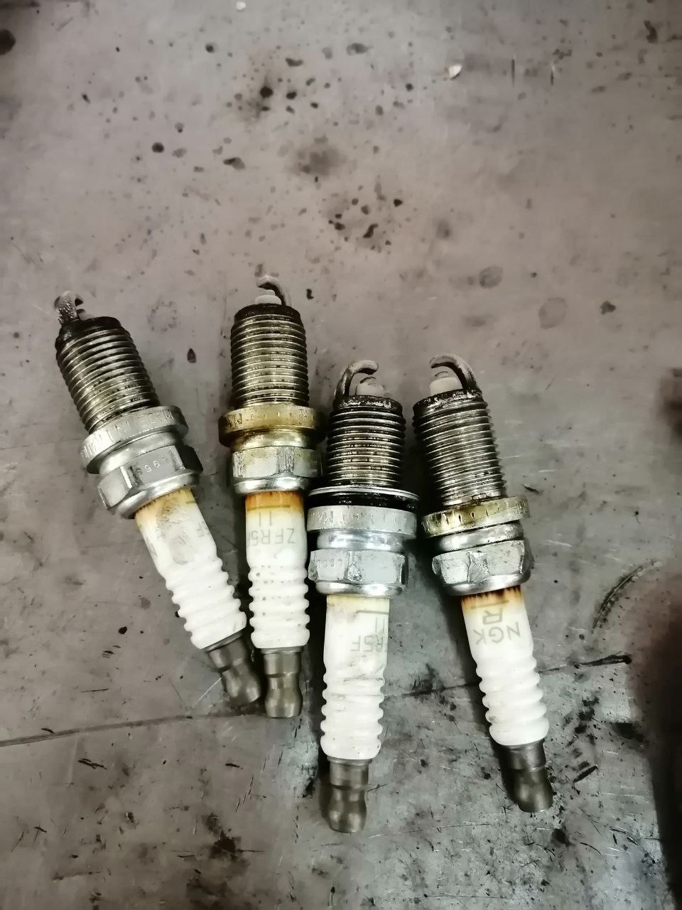 Ремкомплект Nak-kat nk12 без маркировки. — Toyota Celica (230), 1,8 л ...