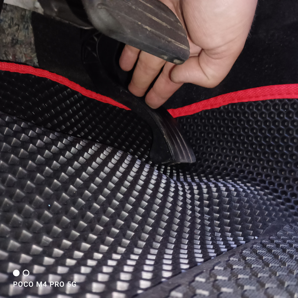 Фото в бортжурнале Renault Sandero 2G