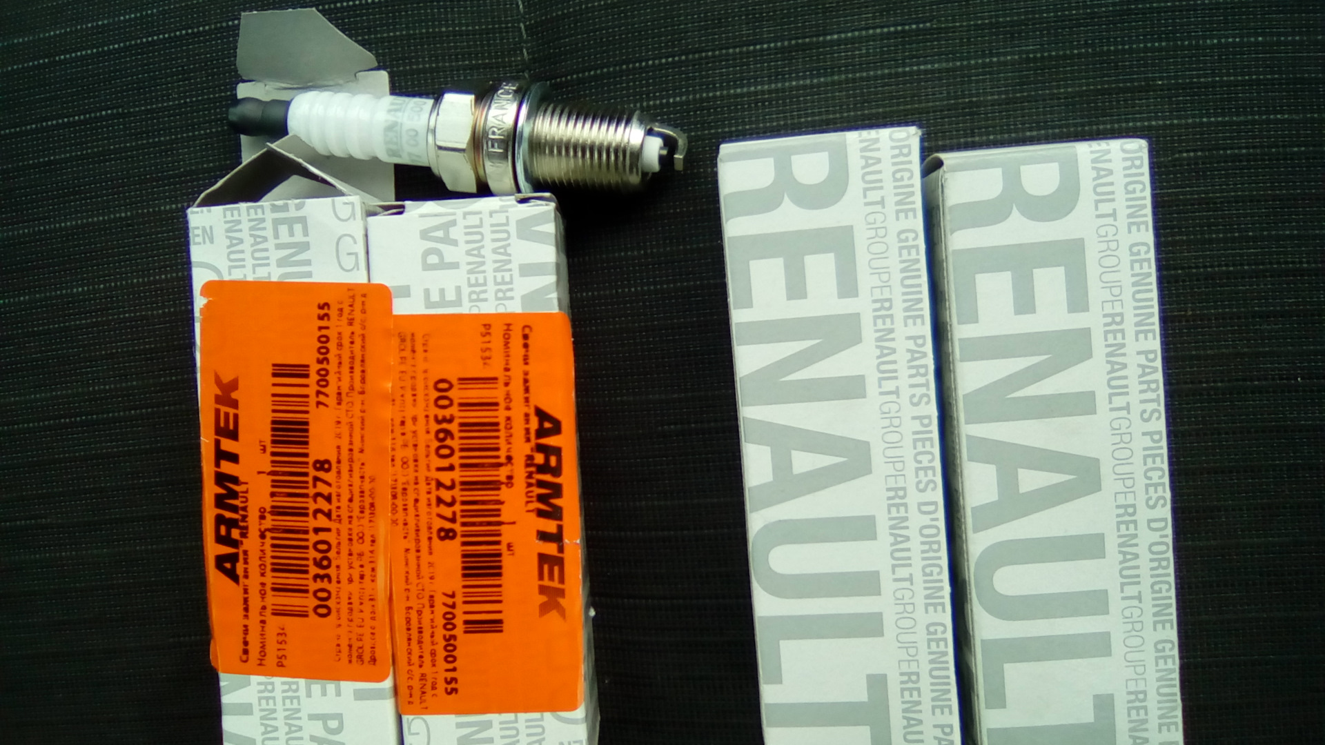 сценик 2 замена свечей