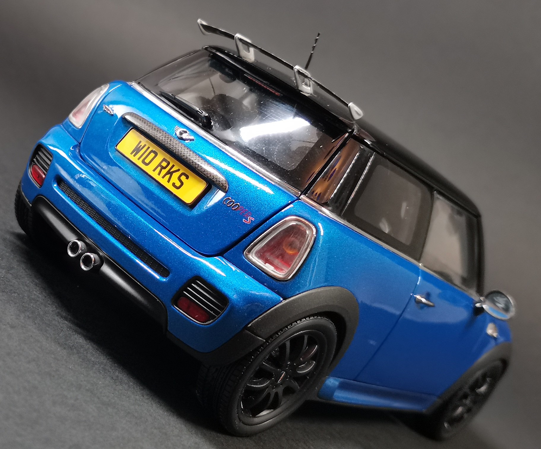 Manic Mini Cooper