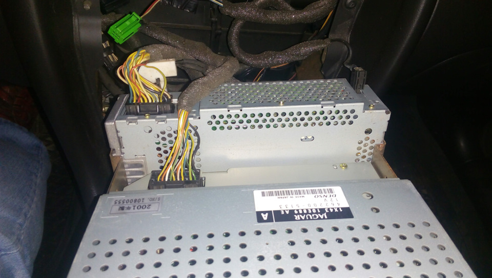 AUX в кассетную магнитолу — Jaguar X-Type, 2,5 л, 2002 года | своими ...