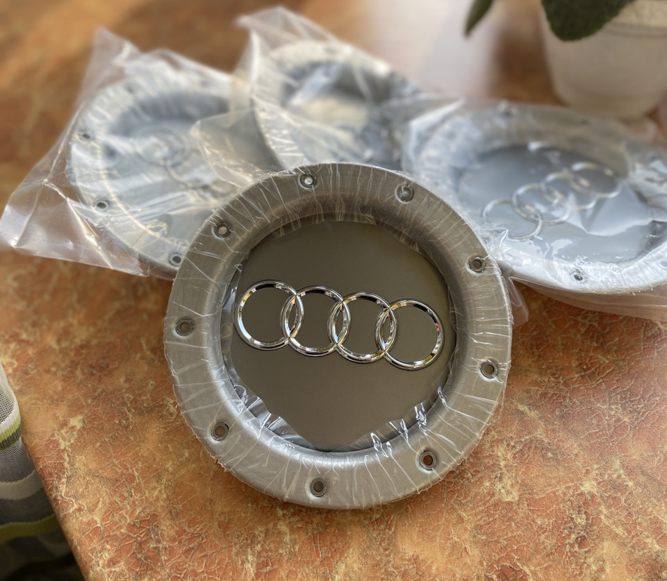Колпачки(заглушки) на диски s-line r17 — Audi A6 (C4), 2 л, 1995 года ...