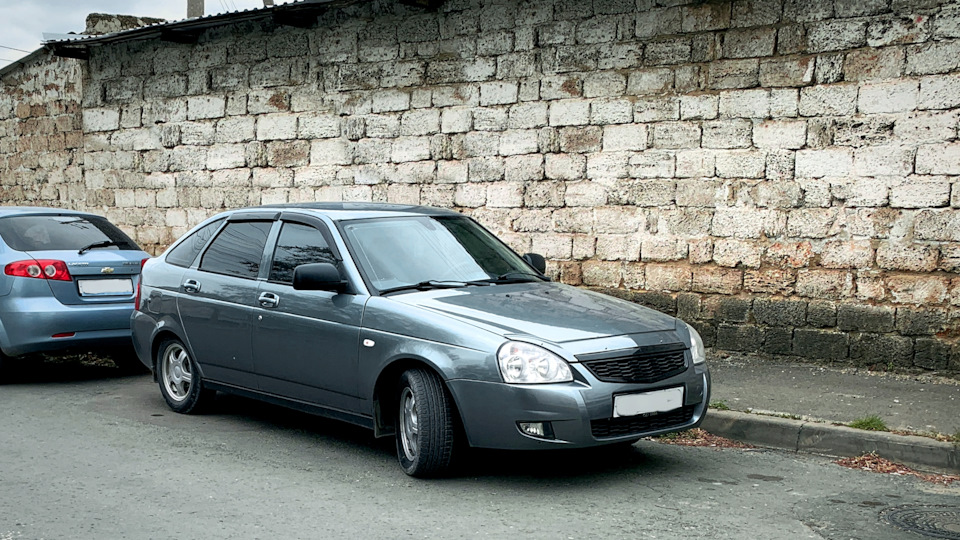 Что за стук на холодную? — Lada Приора хэтчбек, 1,6 л, 2009 года ...