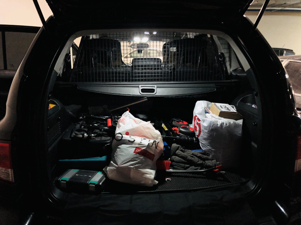 Замена всяких лампочек на Кайроне (дальний свет, задний ход, подсветка ...