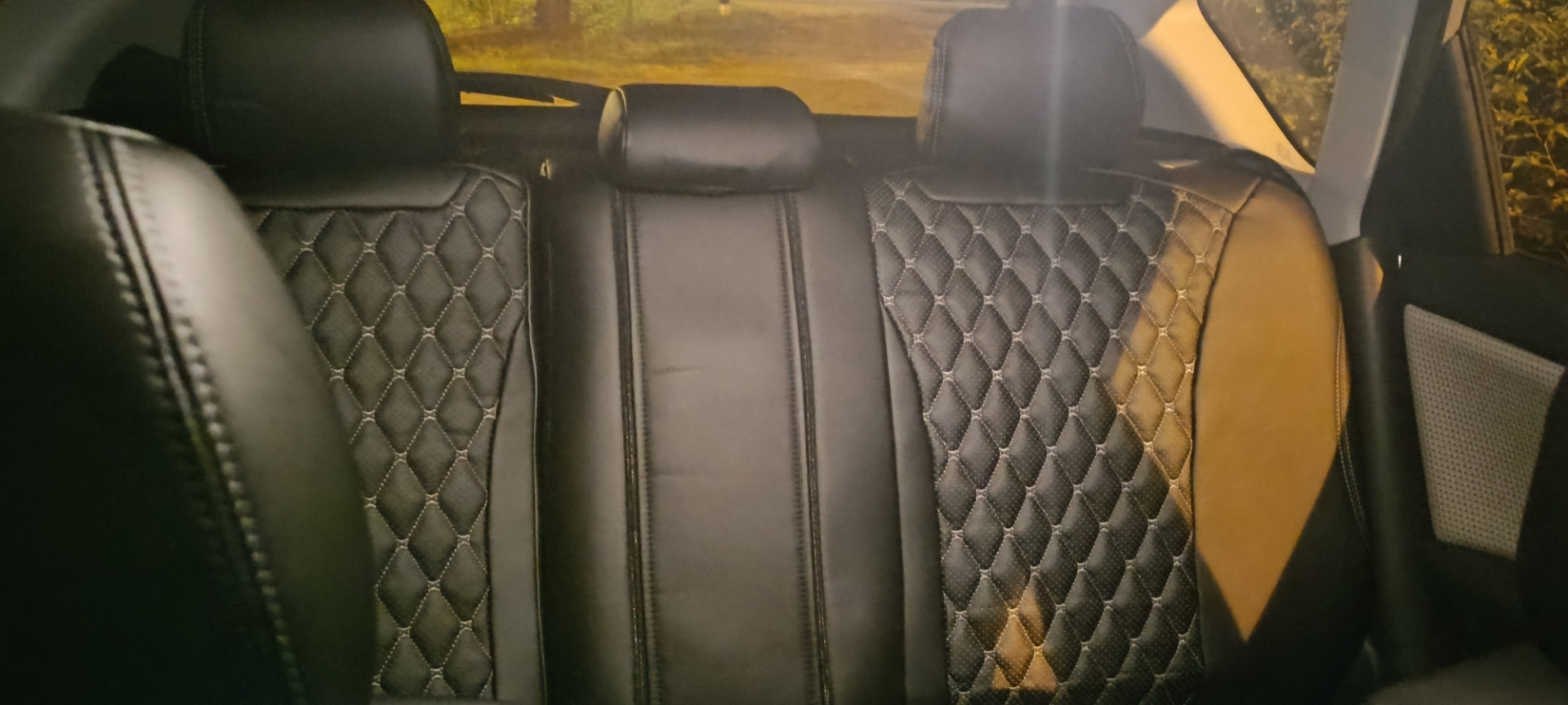 Авточехлы тойота королла 150. Установил чехлы автопилот на мазду сх 5. Автомобильные чехлы с установкой в москве. Авточехлы. Чехлы автопилот шевроле круз.