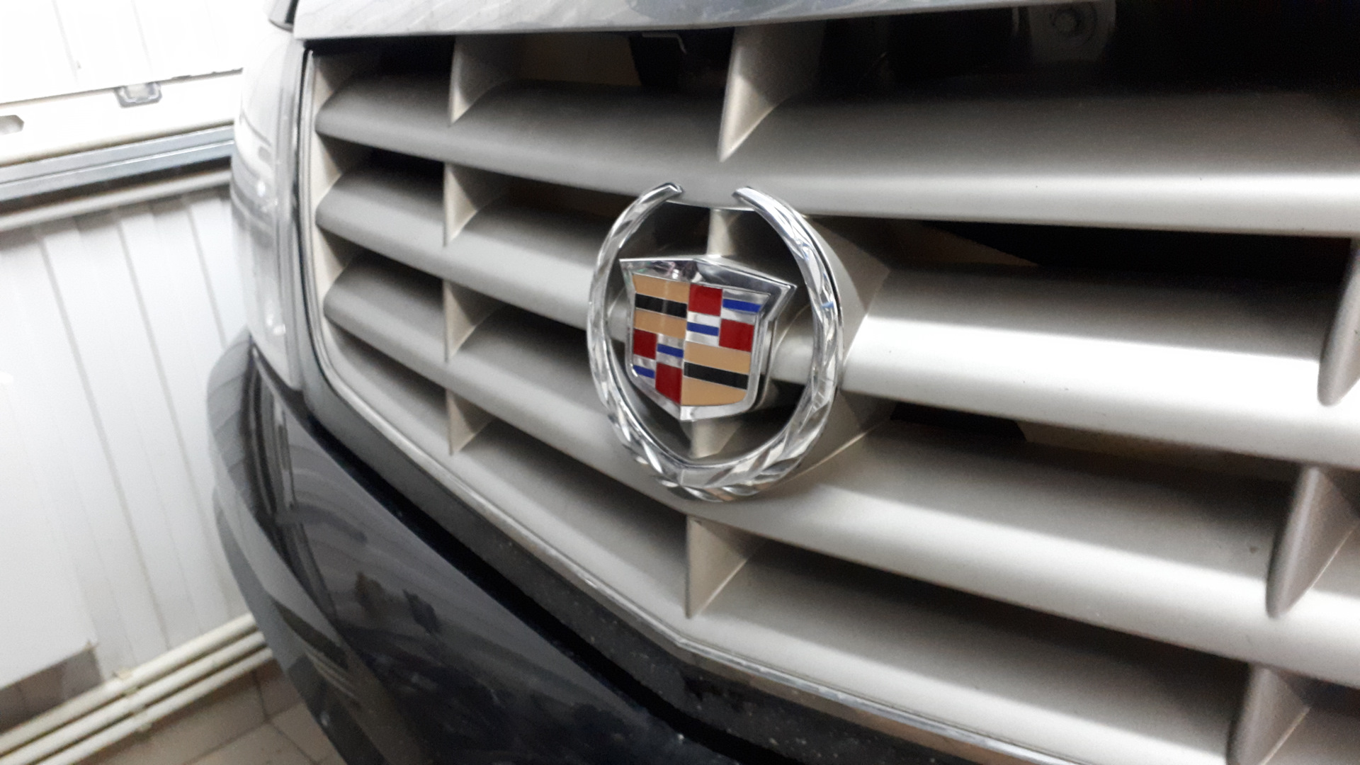 Cadillac Emblem 3d models