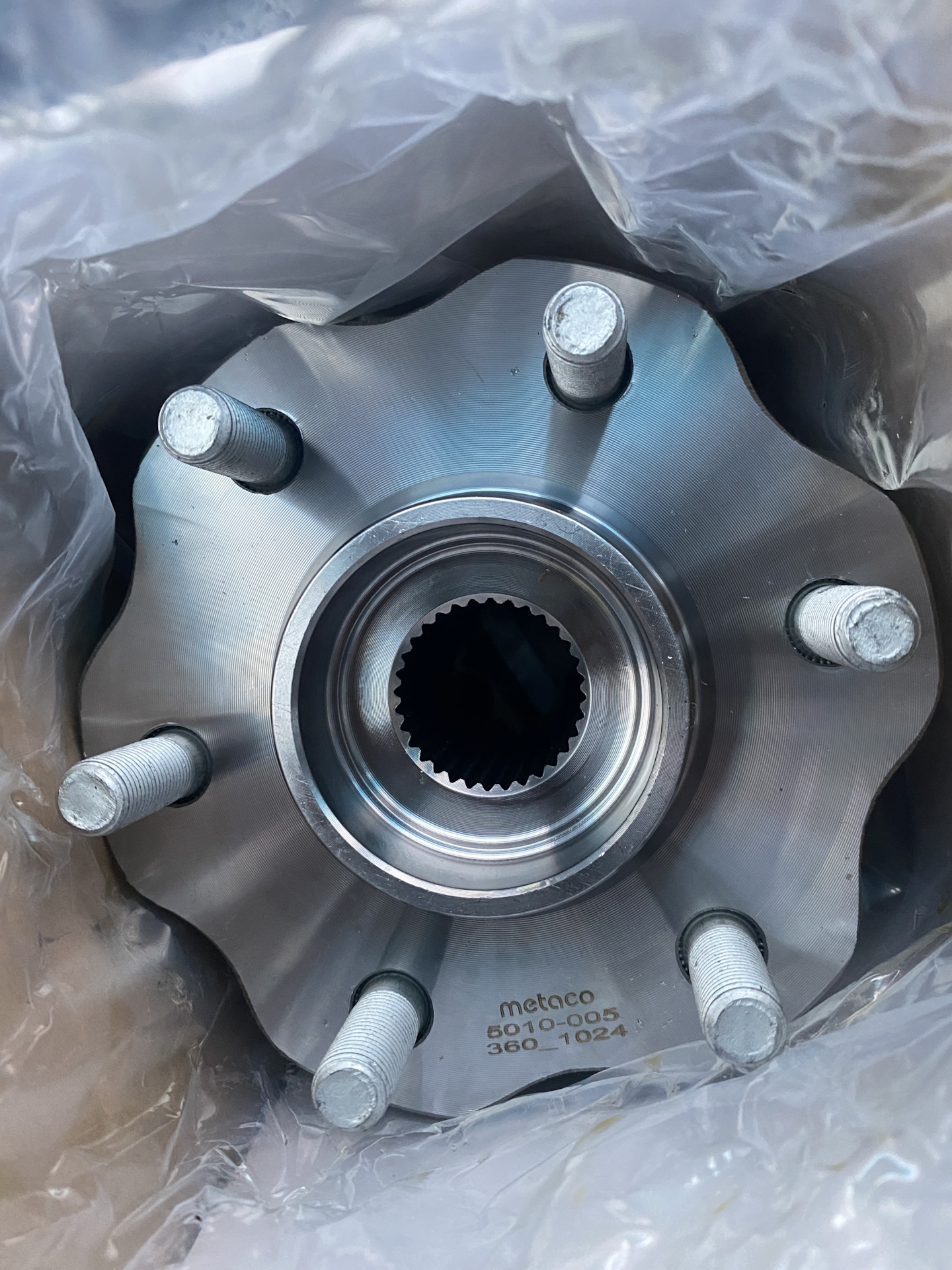 задняя ступица гетц с абс. задний подшипник ваз 2109. регулировка передней ступицы газ 3110. съёмник подшипников ступицы нива шевроле. гайка на ступицу заднего колеса на ваз 2109.