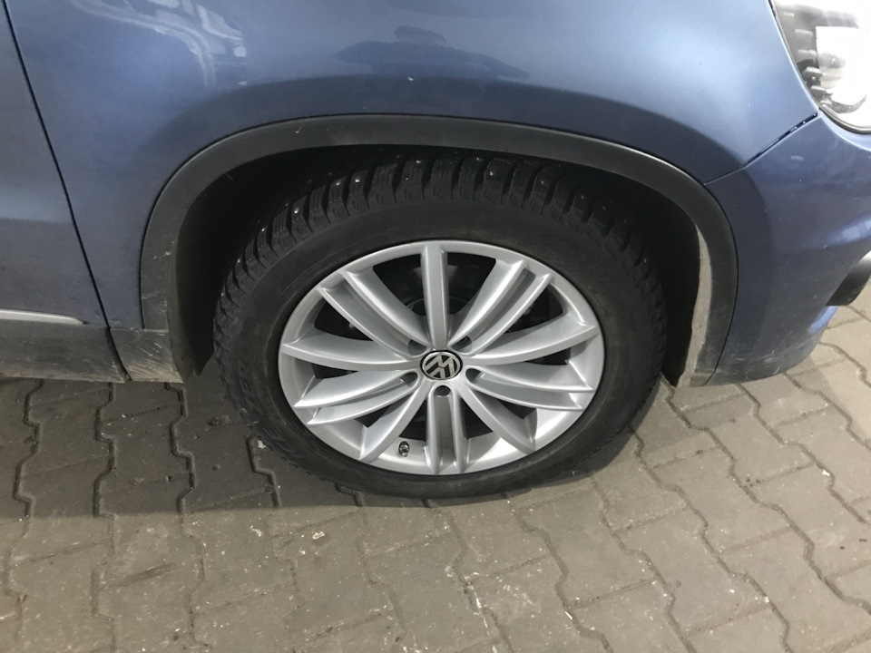 49. Колёса на зиму — Volkswagen Tiguan (1G), 2 л, 2012 года | колёсные ...