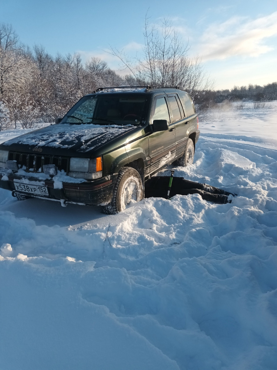 Первый тест в лесу, первая поломка. — Jeep Grand Cherokee (ZJ), 5,2 л, 1995  года | поломка | DRIVE2