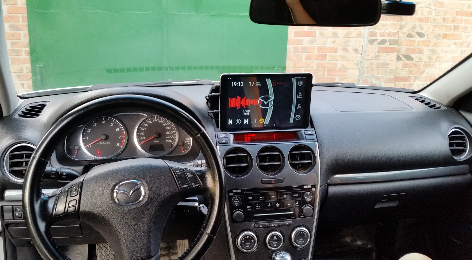 Экран мазда 6. Mazda 6 gg андроид магнитола. Mazda 6 gg монитор. Дисплей Мазда 6 gg. Мазда 6 gg 2007 магнитола.