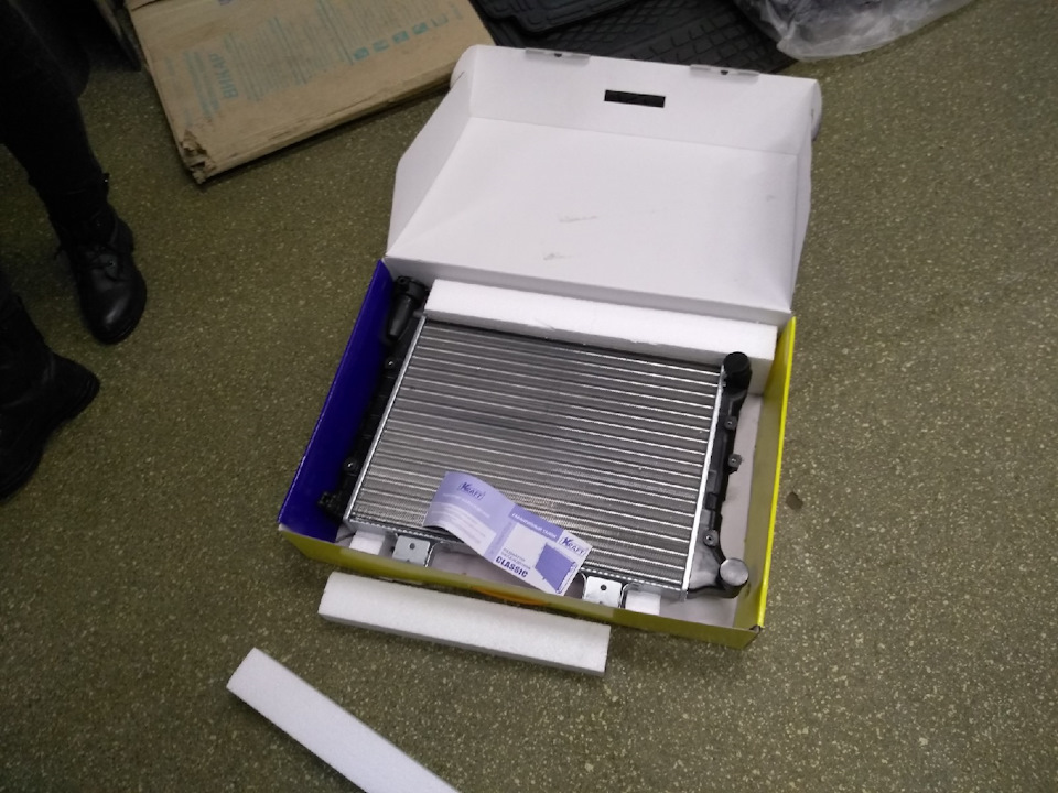 Новые радиаторы. Замена основного радиатора охлаждения и замена ...