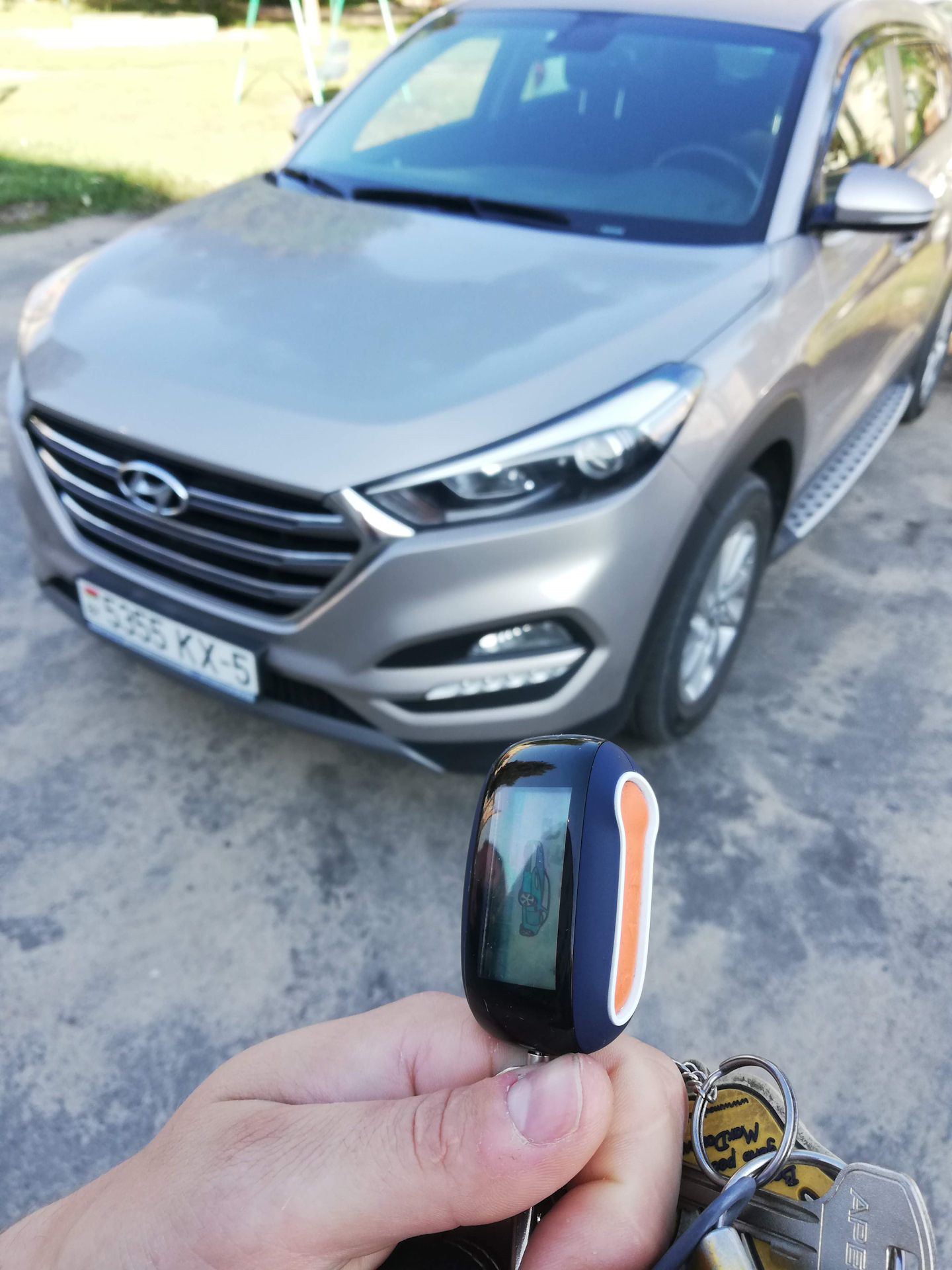 Батарейки в хендай туссан. Установка led Hyundai Tucson TL