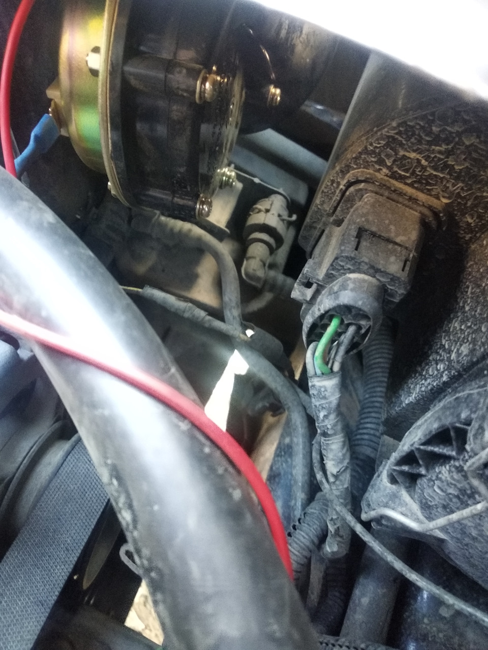 Установка сигнала — Lada Приора седан, 1,6 л, 2010 года | электроника ...