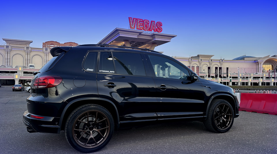 Фото в бортжурнале Volkswagen Tiguan (1G)