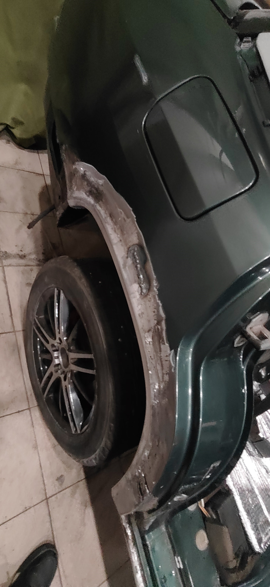 Уезжаем в малярный цех. — Mercedes-Benz E-Class (W124), 2,8 л, 1995 ...