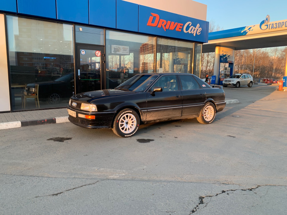 Вес колесных дисков и автомобильных шин R15 — Audi 90 (B3), 2,3 л, 1990 ...