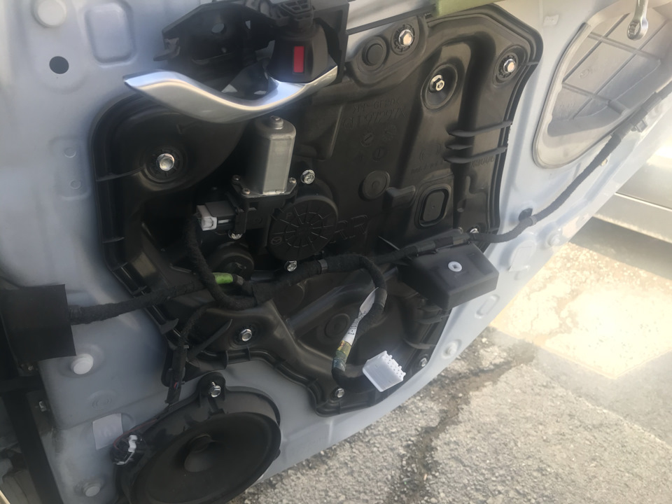 Ограничители дверей Mazda 6 — Mazda 6 (3G) GJ, 2 л, 2012 года ...