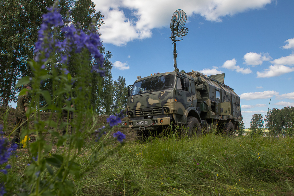 Техника связи. Радиостанция р-419л1. Р-419 л1 радиорелейная. КАМАЗ р419л1. КАМАЗ 4350 Р 419 л1.