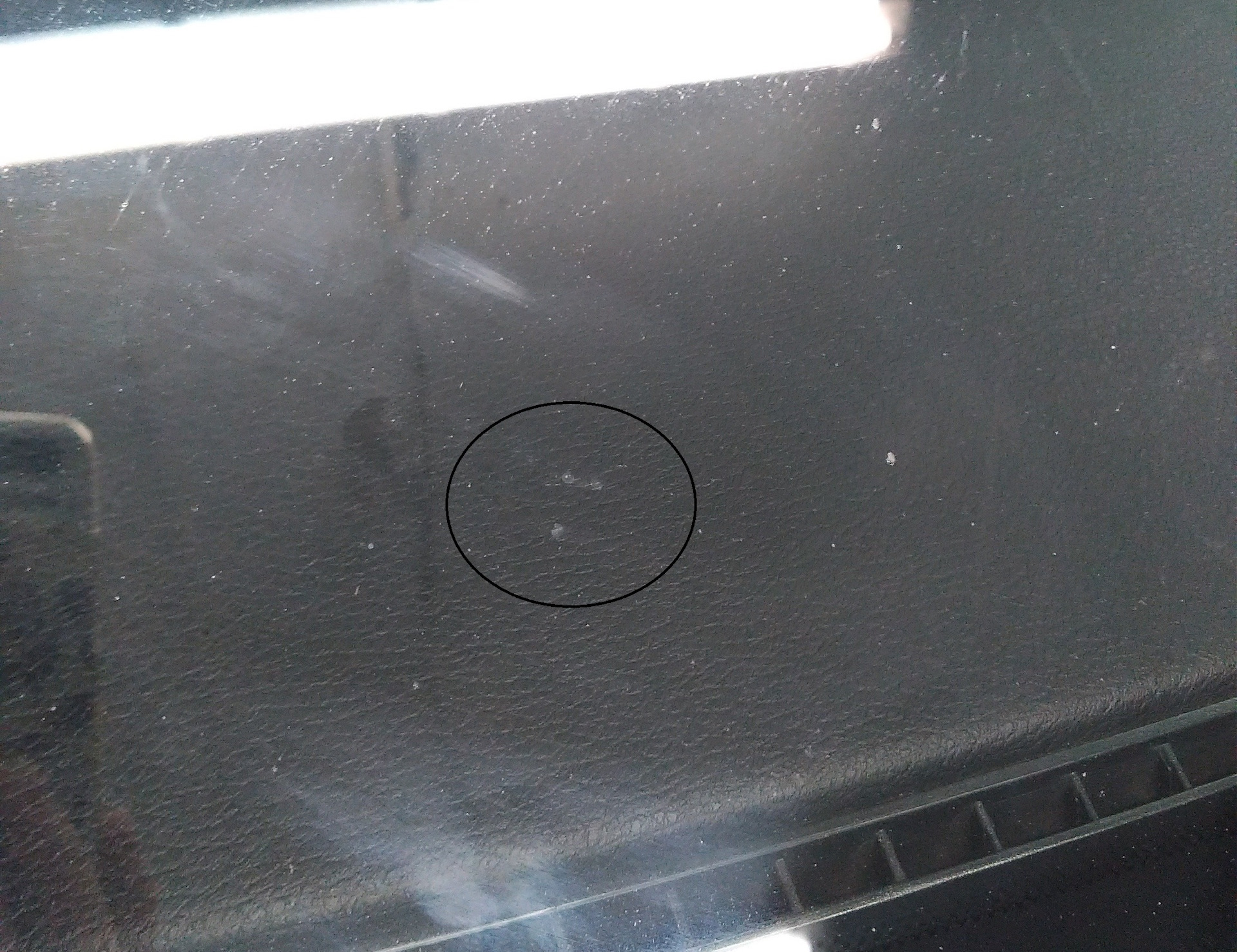 измеритель адгезии псо-50мг4. сколы на авто. внутренний скол на лобовом стекле. скол 4. сколы над лобовым стеклом гранта.