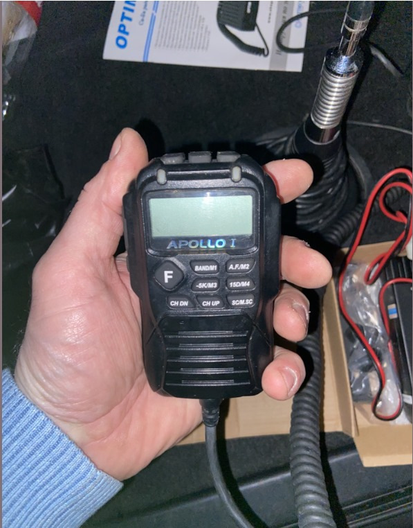 Продам рацию optim apollo + антенну на магните optim strong ...