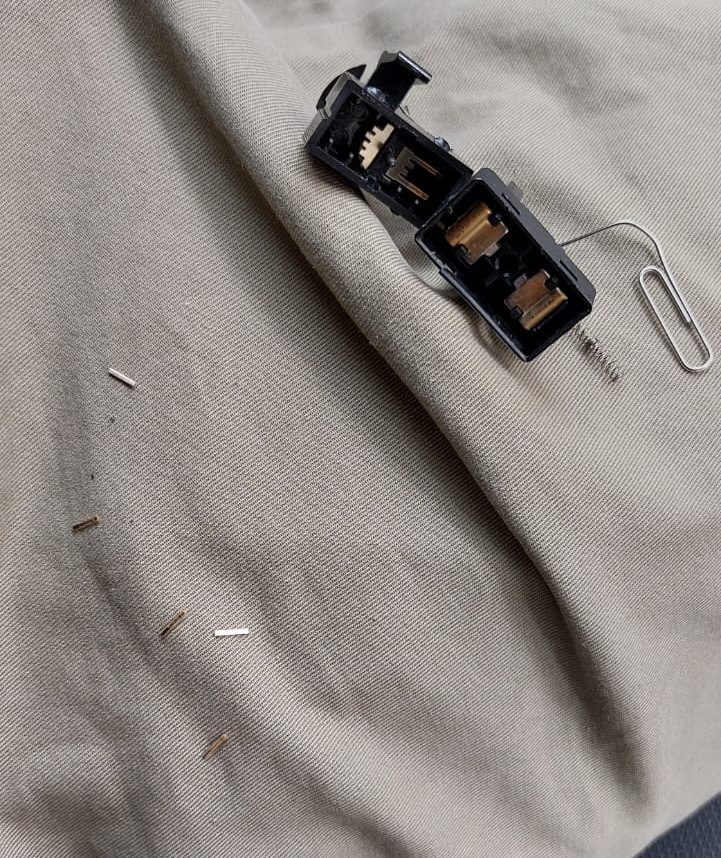 Нет реакции на поворот ключа зажигания — решено — Mercedes-Benz B-Class ...