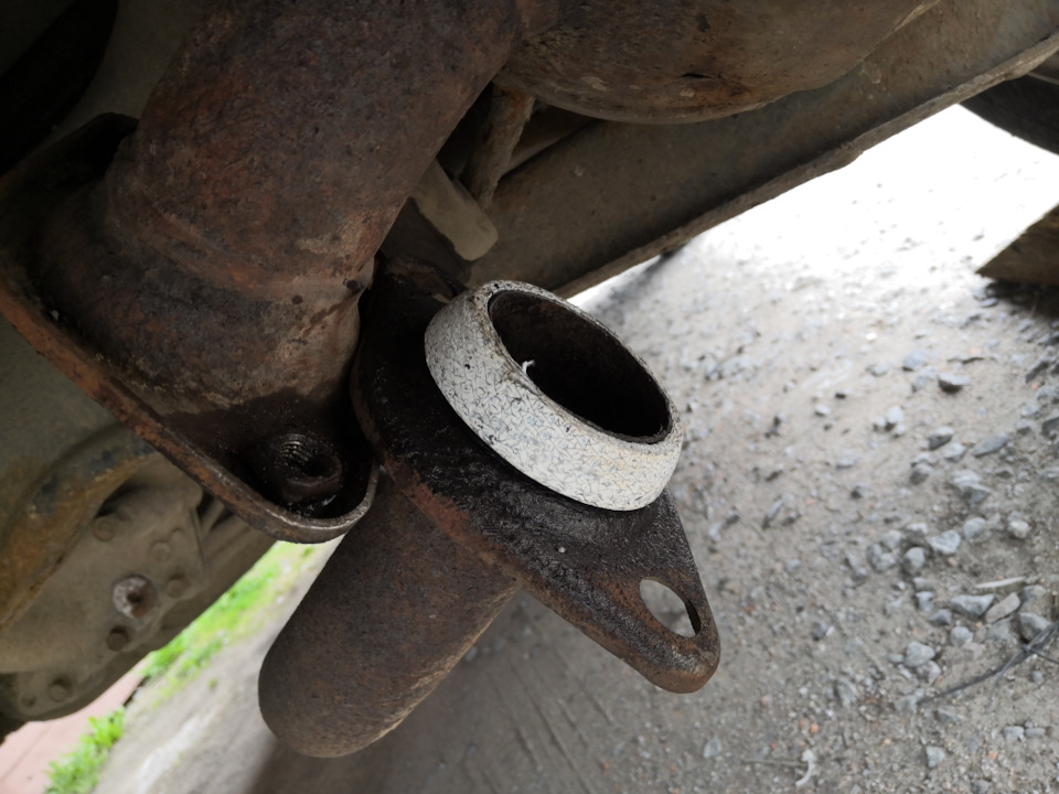 Переднее кольцо глушителя аутлендер хл 2.4 — Mitsubishi Outlander XL, 2 ...