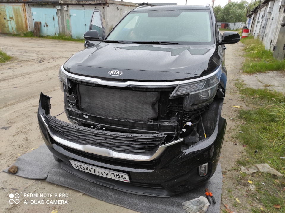 Установка защитной сетки радиатора в верхнюю и нижнюю часть бампера ...