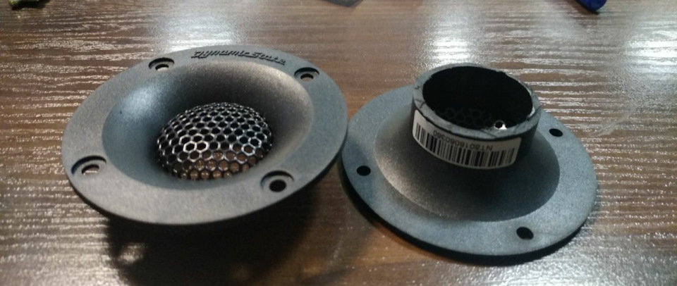 Установка шелковых рупоров в штатные места. — Volkswagen Golf Mk4, 1,9 ...