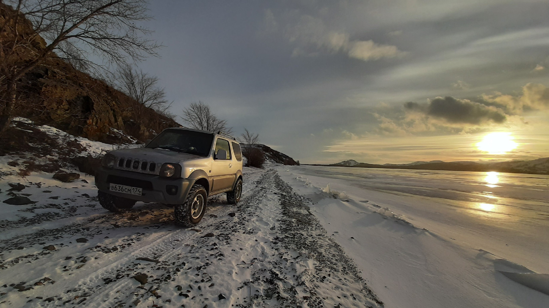 Suzuki Jimny 1.3 бензиновый 1999 | 5 минут до стенса на DRIVE2