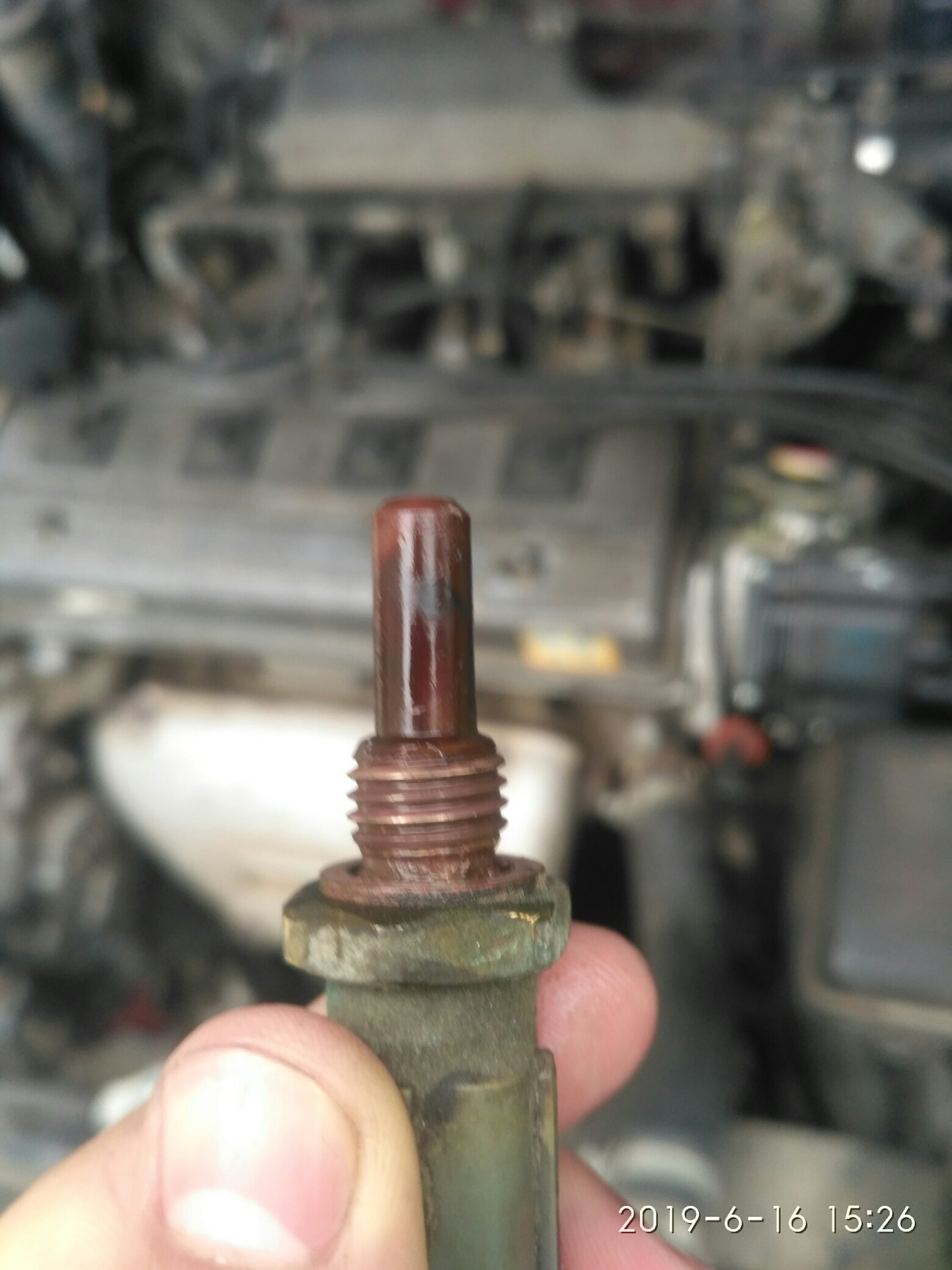 Очистил датчик охлаждения двигателя 5afe — Toyota Carina (6G), 1,5 л ...