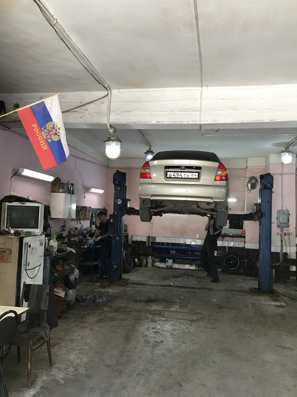 Замена внутренних гранат+Колодки — Hyundai Accent (2G), 1,5 л, 2005 ...