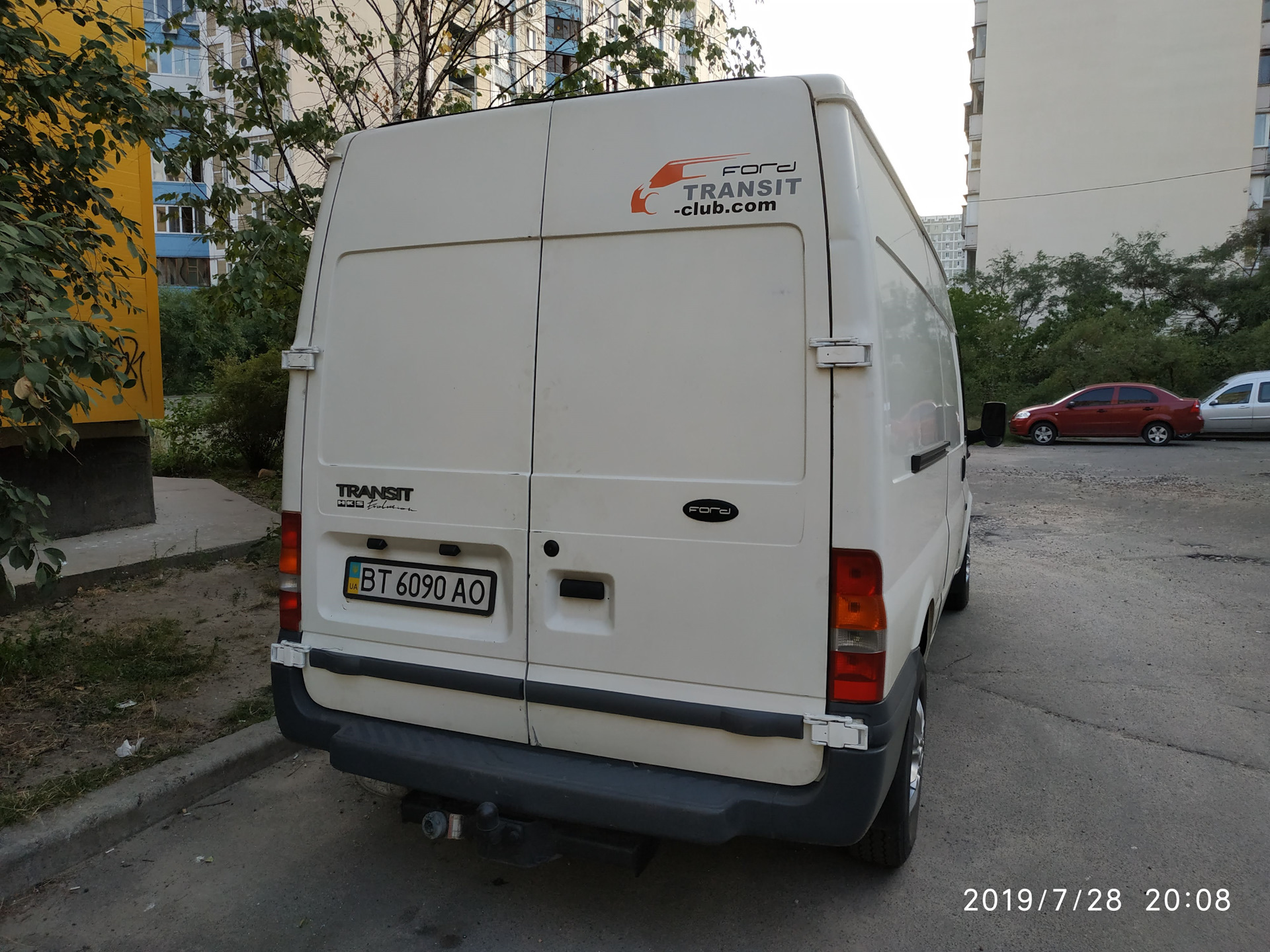 Дверь форд транзит. Ford Transit tt9. Форд Transit 2010 задние двери. Ford Transit сзади. Ford Transit 2020 дверь задняя.