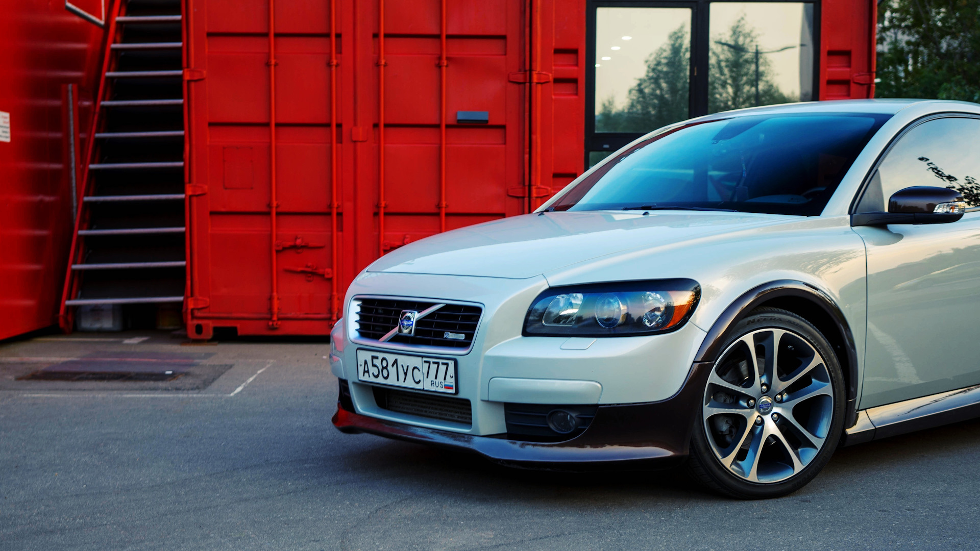 Volvo c30 рестайлинг своими руками