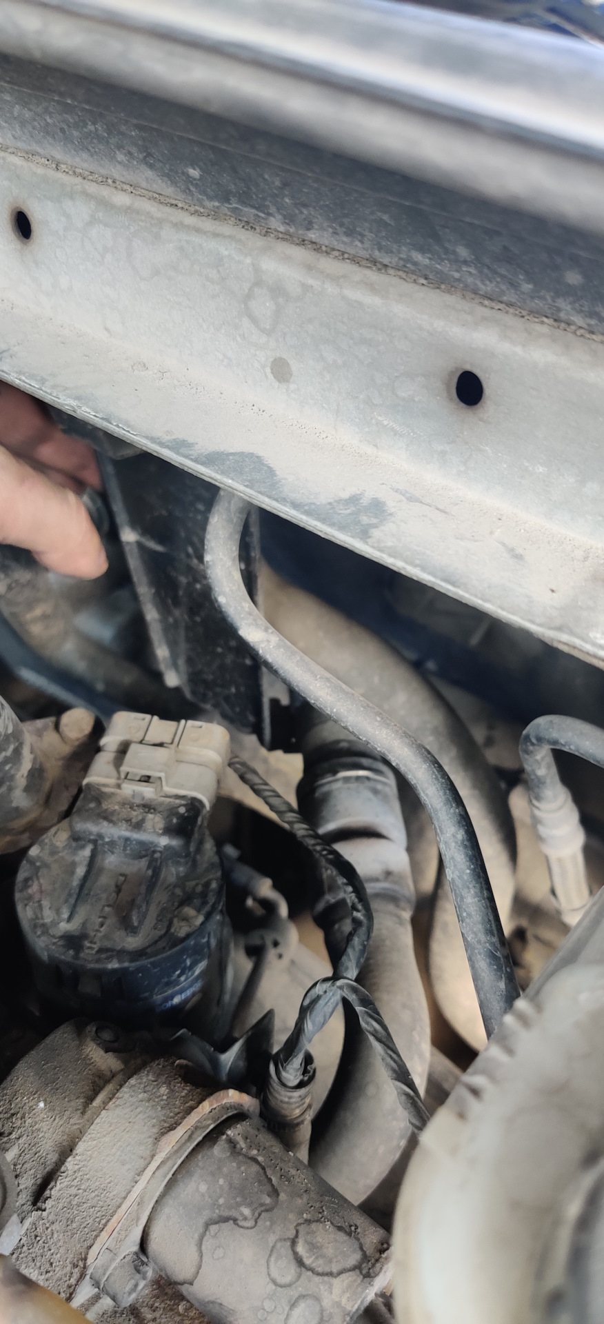 Подскажите, что за патрубок — Ford Mondeo IV, 2 л, 2008 года | плановое ...