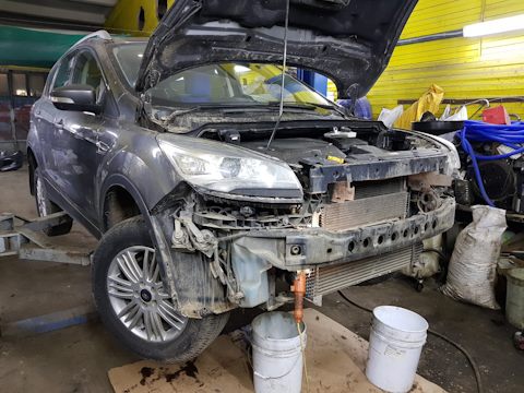 Как снять бампер куга 2 CV618005EA Радиатор охлаждения Ford Запчасти на DRIVE2