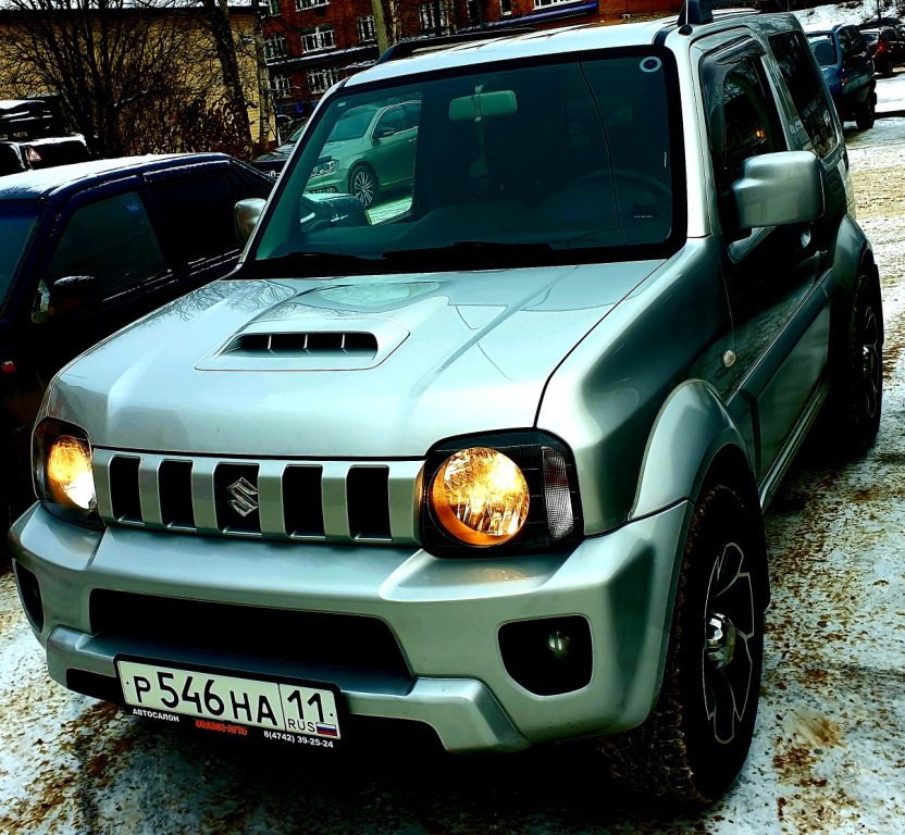 Jimny 1.3. Suzuki Jimny 1.3 2015. Suzuki Jimny 1. Suzuki Jimny Tuning. Сузуки Джимни 2006г обвес.