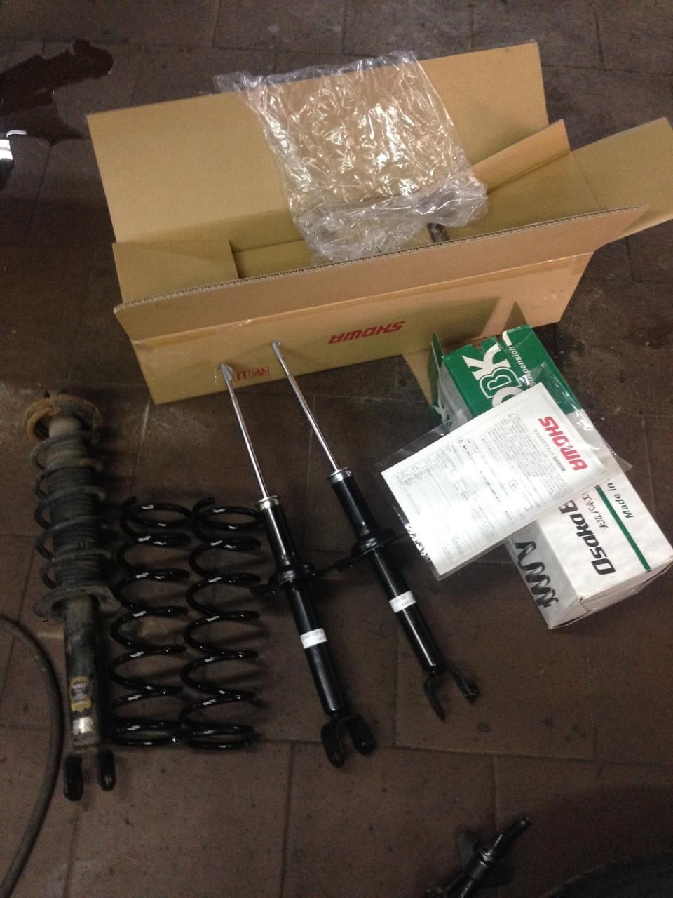 #9 В жопу Show'у. Меняем задние пружины и амортизаторы. — Honda Accord ...