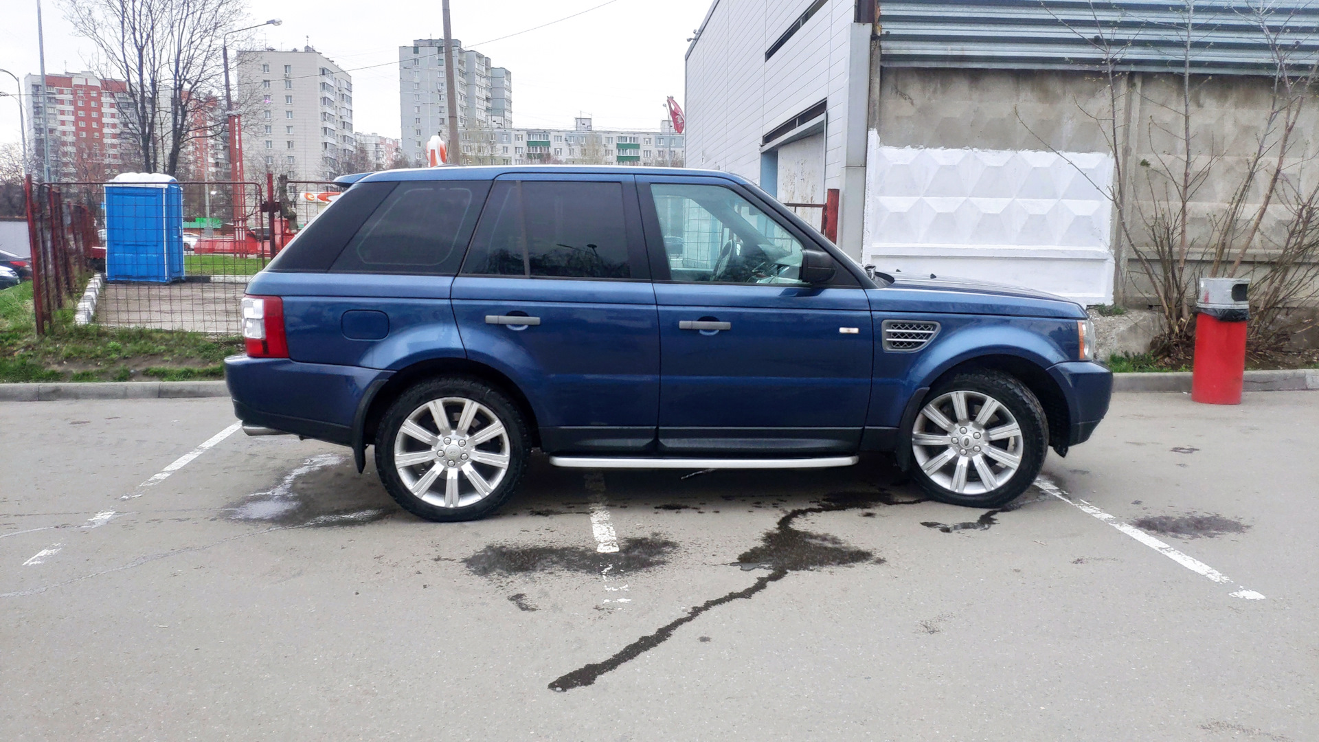 Переобулся, помыл спорта. — Land Rover Range Rover Sport (1G), 3,6 л, 2009  года | шины | DRIVE2