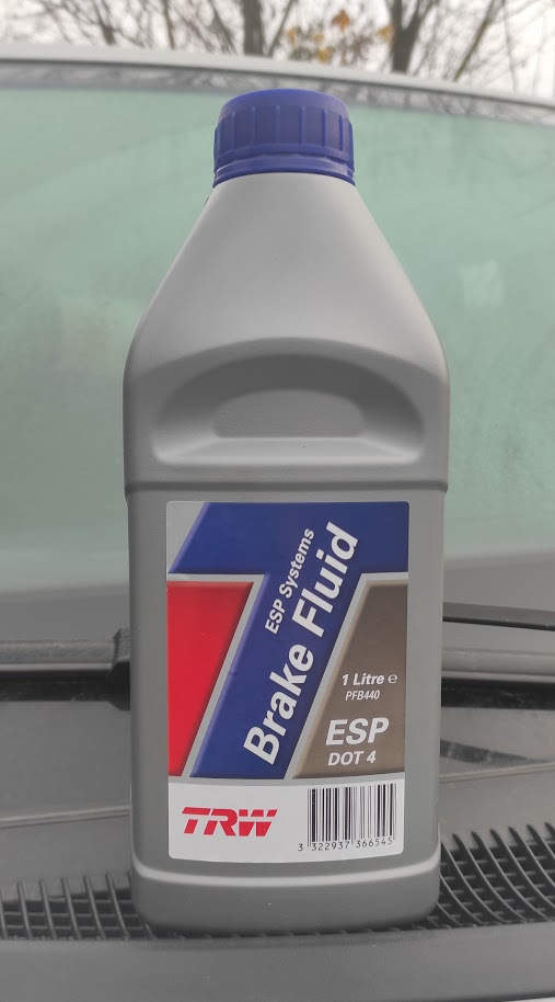 0 240лс. Тормозная жидкость бардаль 5. Чем отмыть тормозную жидкость. Тормозная жидкость форд мондео 2. Жидкость тормозная dot 4 (250 мл) abro.