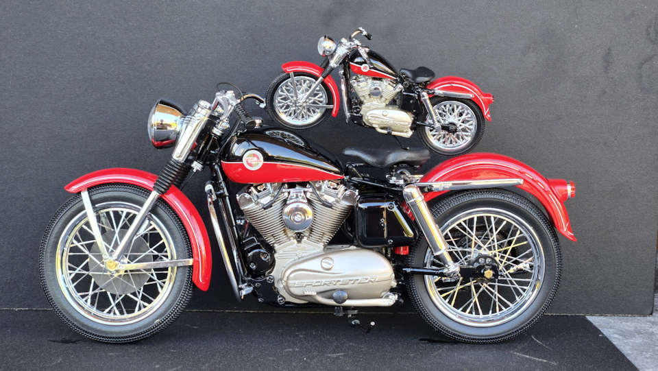 フランクリンミント製 1957年式 HD XL スポーツスター 1/10 フランクリンミント製 1957年式 HD XL スポーツスター 1/10