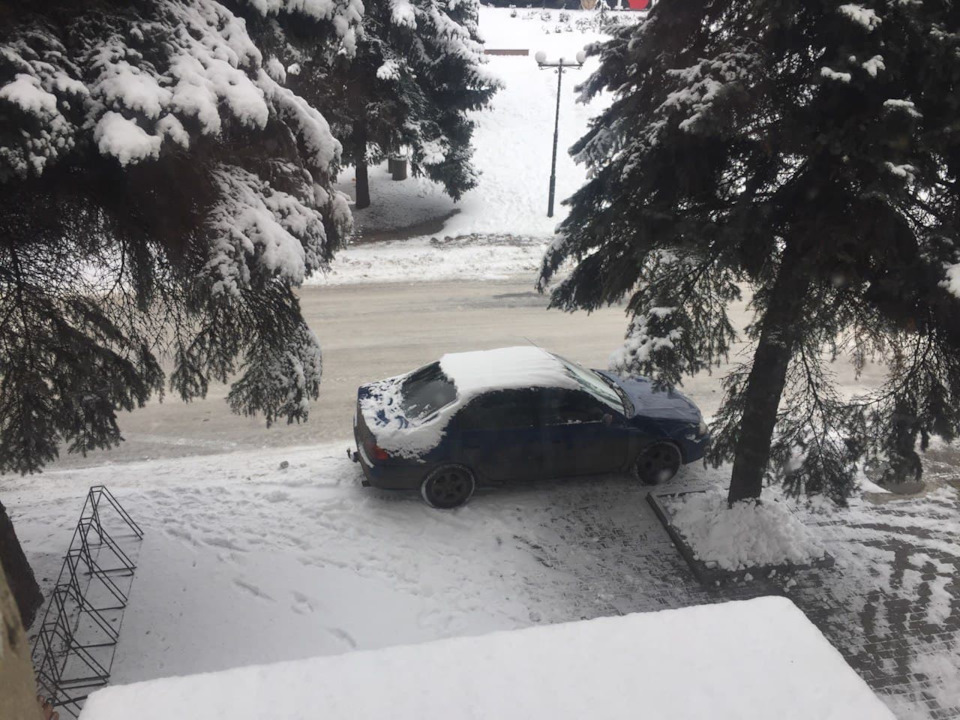 Фото в бортжурнале Toyota Avensis I