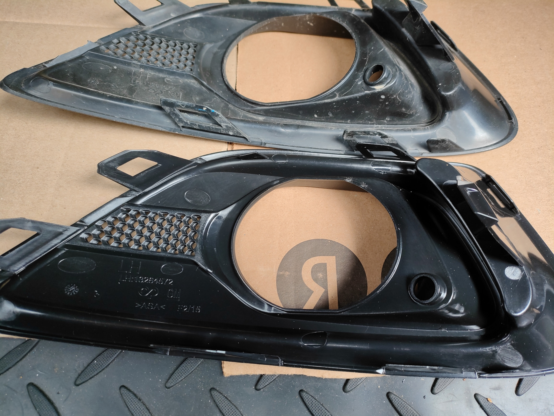 Решетка птф левая — Opel Astra J GTC, 1,8 л, 2012 года | стайлинг | DRIVE2