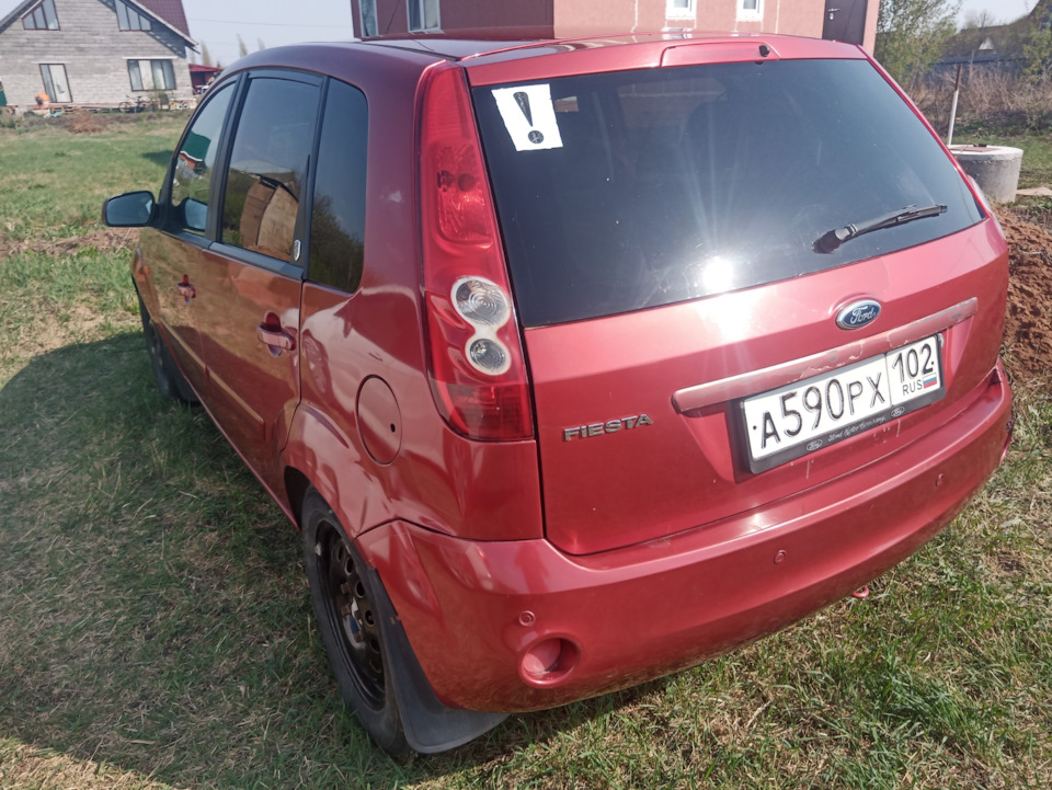 Фото в бортжурнале Ford Fiesta (Mk V)