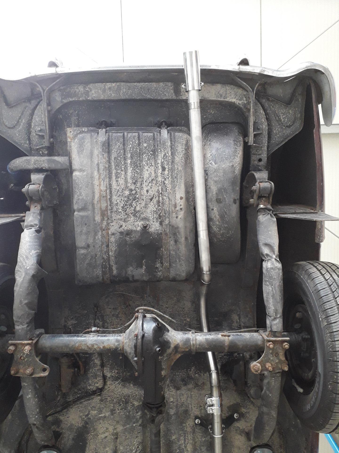 Выхлопная из нержавейки. — ГАЗ 21, 2,5 л, 1960 года | тюнинг | DRIVE2