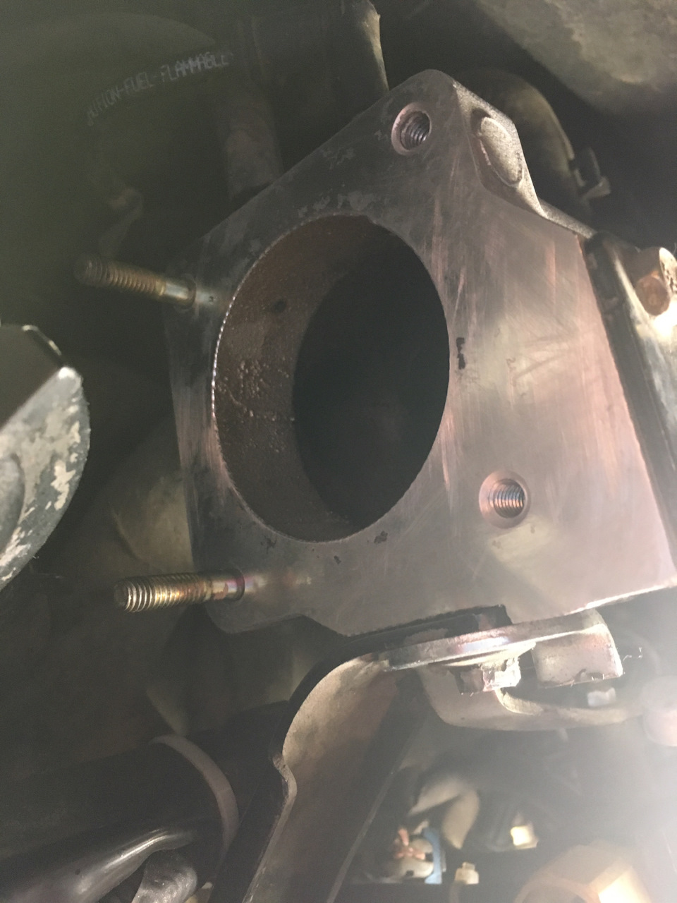 Лопнул передний бампер, лечим. — Lada 21102, 1,5 л, 2004 года | поломка ...